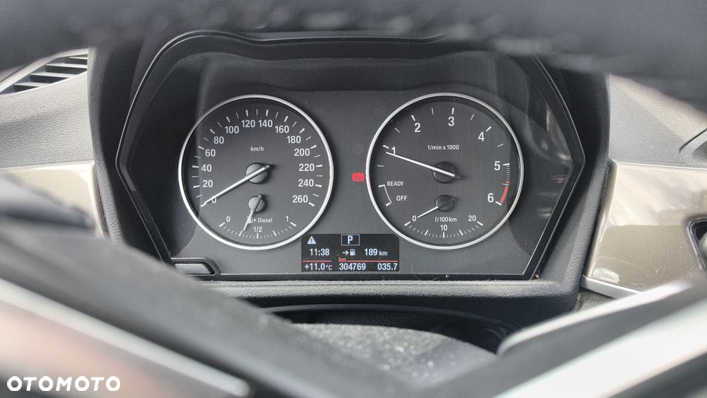 BMW X1 xDrive18d Advantage sport - 9