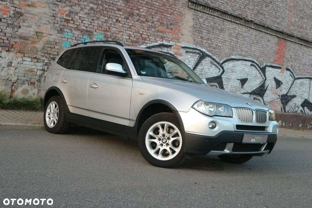 BMW X3 xDrive18d - 29