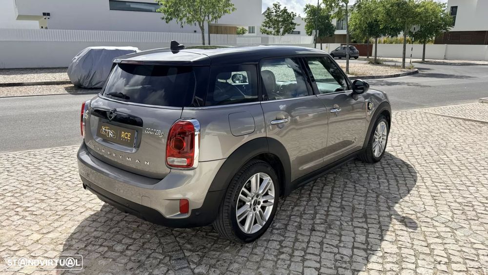MINI Countryman Cooper SE ALL4 Auto - 5
