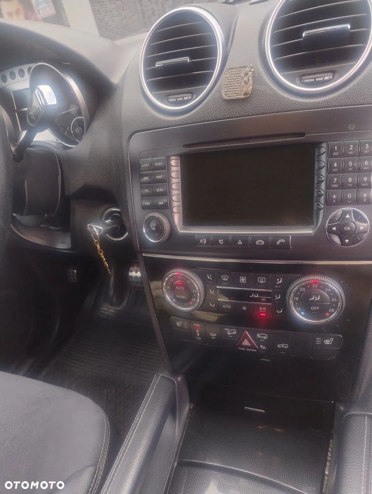Mercedes-Benz ML - 5