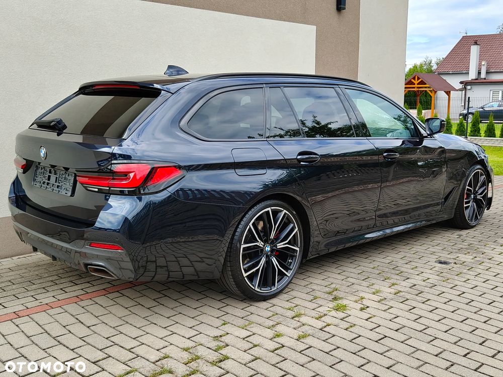 BMW Seria 5 540i xDrive mHEV M Sport sport - 24