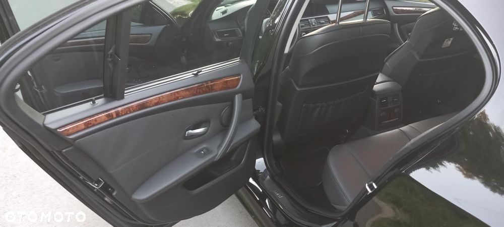 BMW Seria 5 - 15