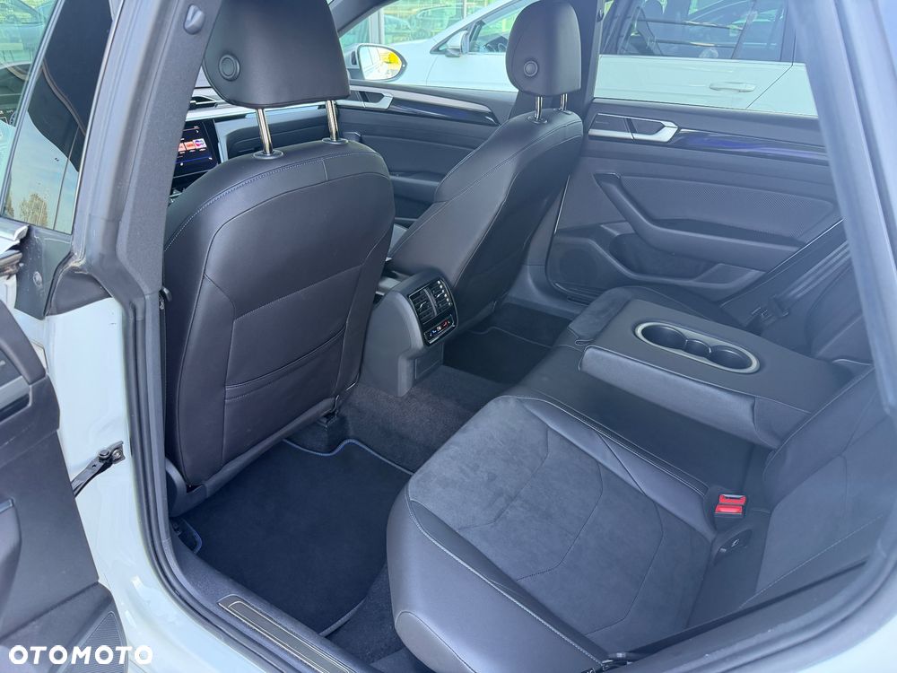 Volkswagen Arteon 2.0 TSI 4Motion R DSG - 20