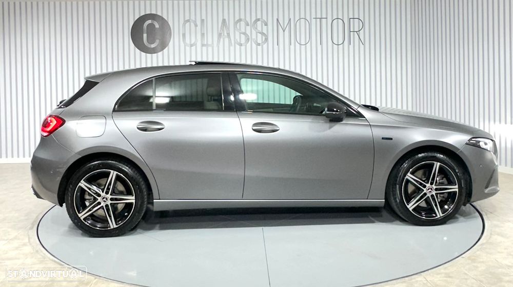 Mercedes-Benz A 250 e Progressive - 4
