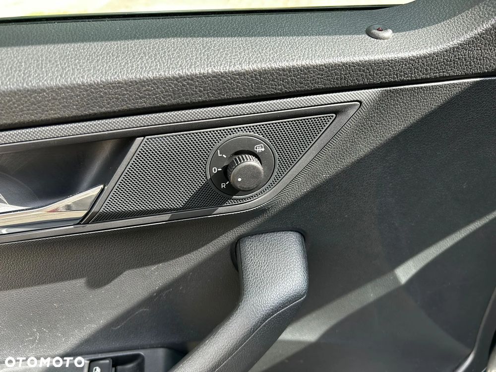Skoda Fabia 1.0 Ambition - 24