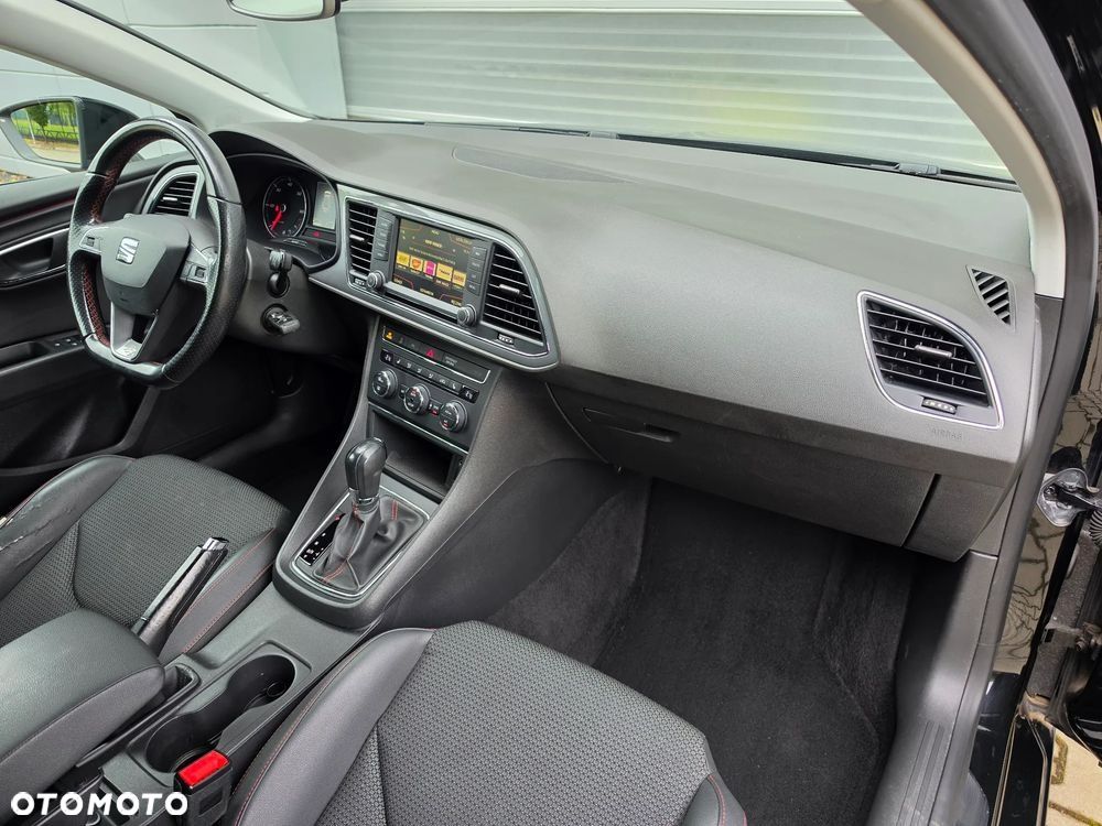 Seat Leon 2.0 TDI DPF Start&Stop DSG FR - 22
