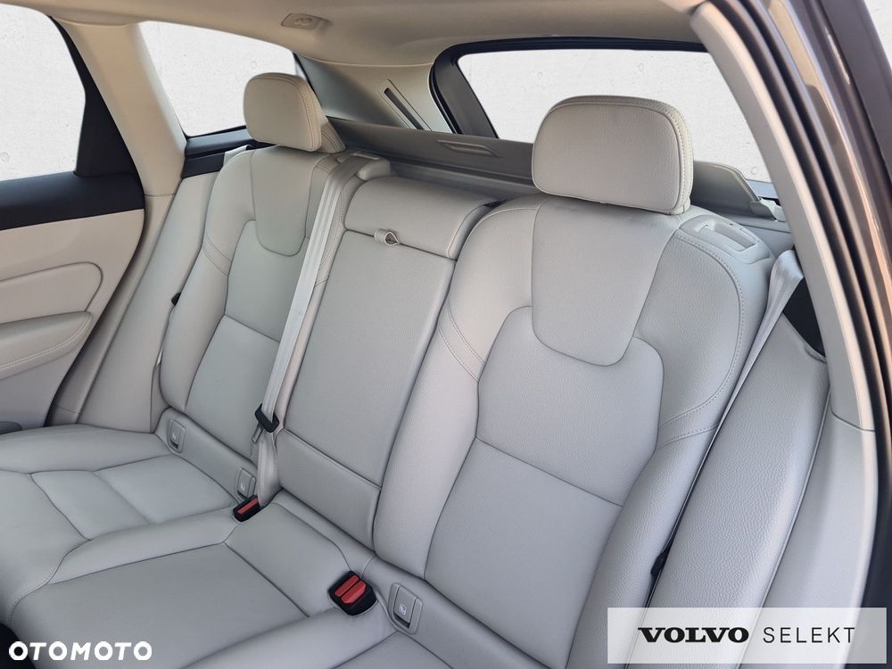 Volvo XC 60 - 17