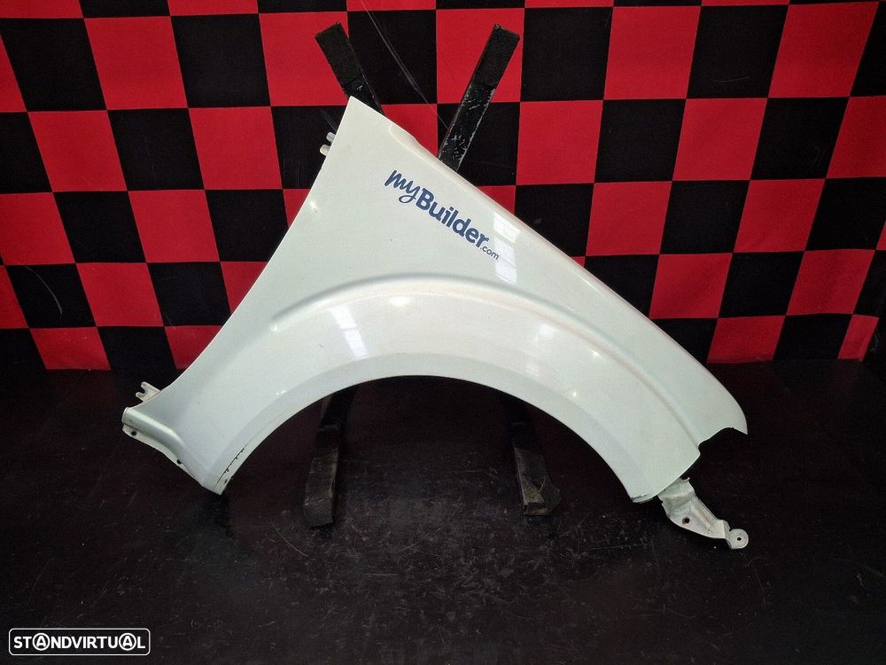 Guarda Lamas Direito Nissan Np300 Navara Camião De Plataforma/Chassis - 1