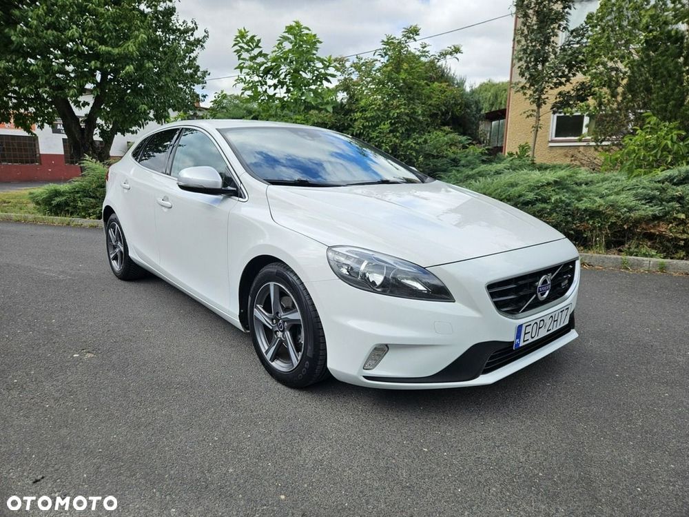 Volvo V40 D2 R-Design Momentum - 5