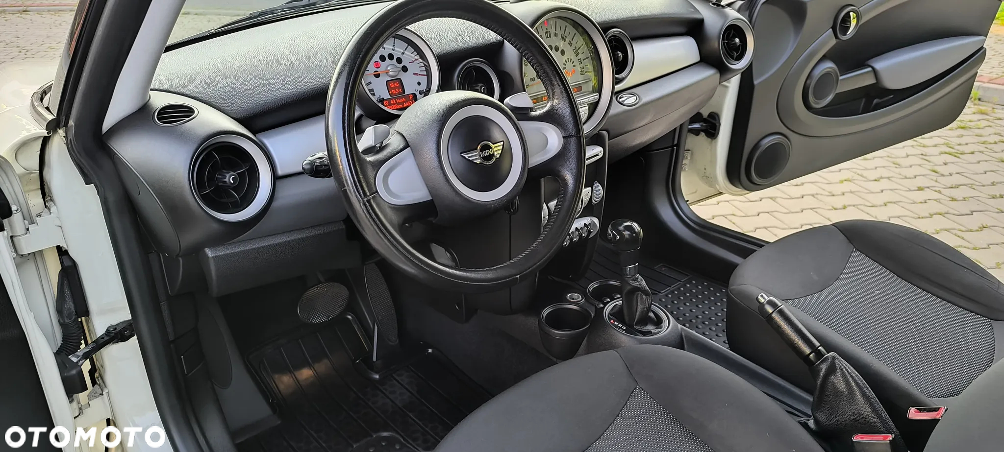 MINI ONE Standard - 7