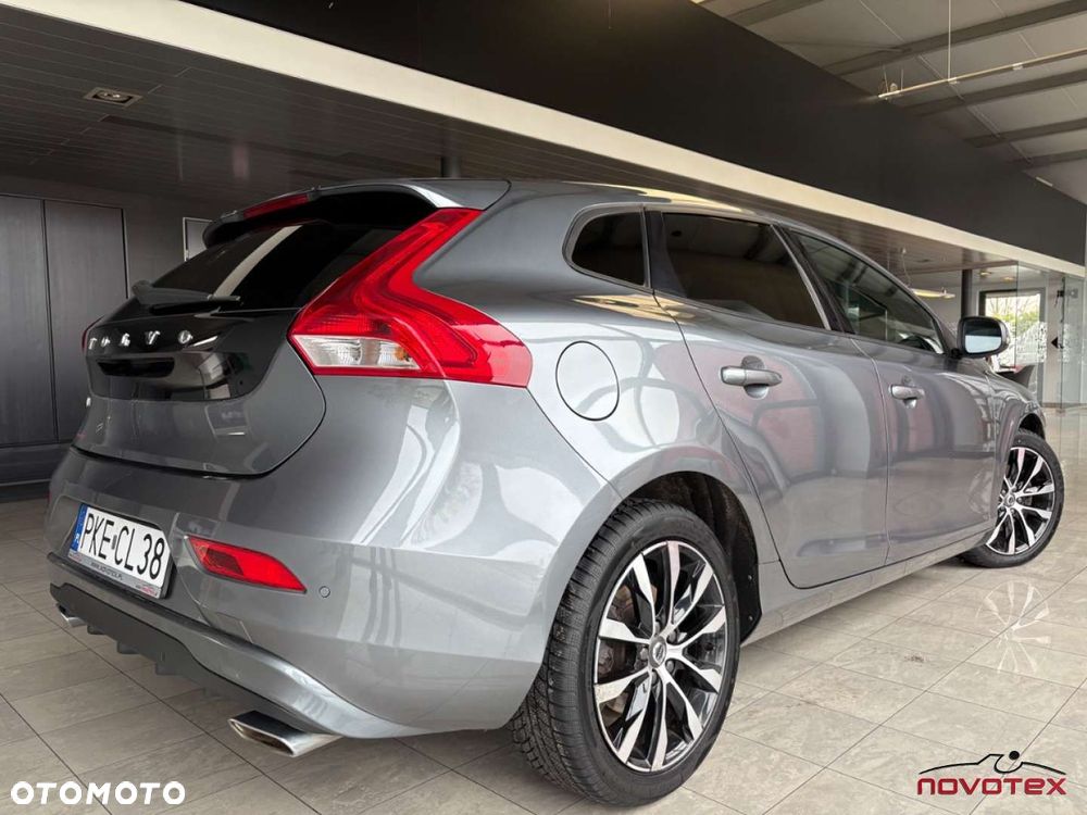 Volvo V40 T4 Momentum - 2