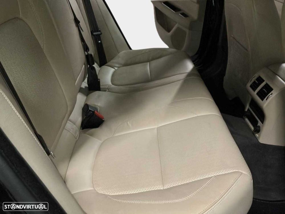 Jaguar XF 2.0 D Prestige Aut. - 16