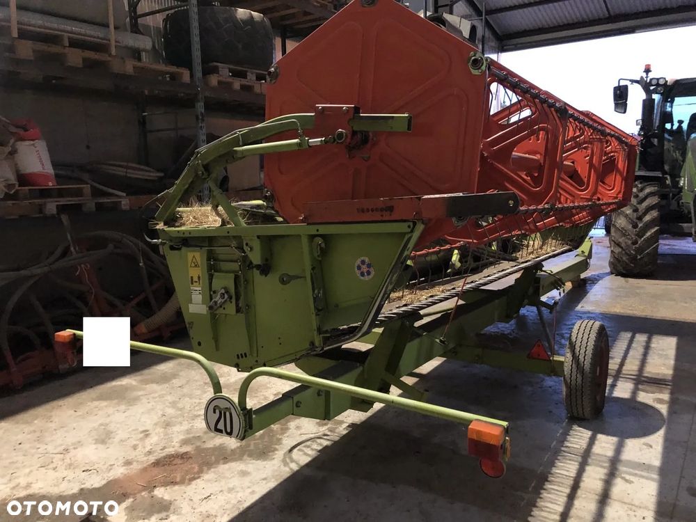 Claas CLAAS Dominator 130 Kombajn zbożowy ROK 2006 , hederu 3,9 m - 9