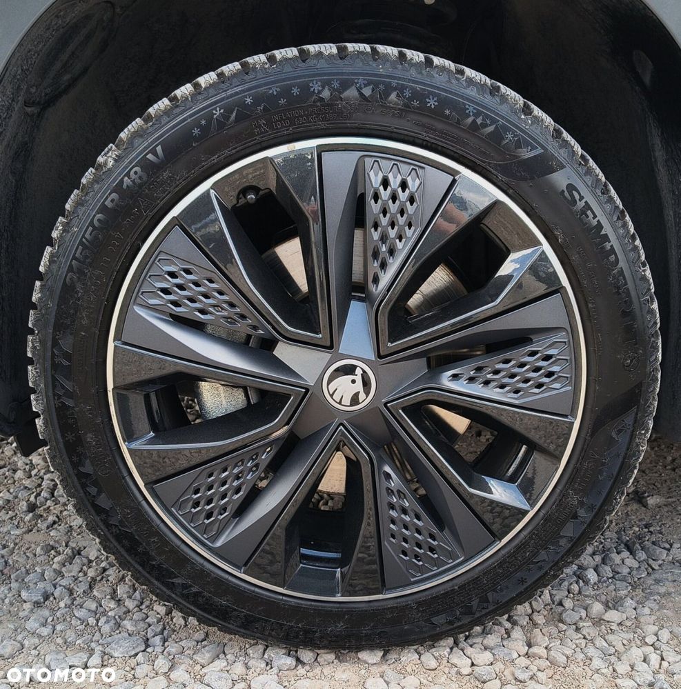 Skoda Karoq 1.5 TSI ACT Sportline DSG - 28