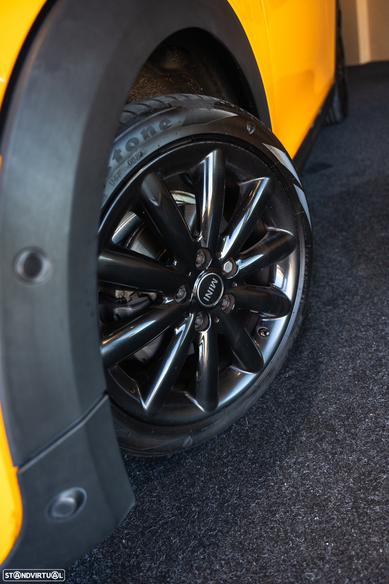 MINI 3 Portas Cooper D - 16