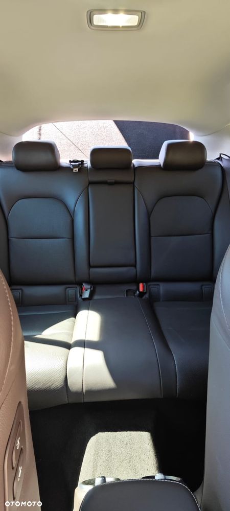 Kia Stinger 2.0 T-GDI GT Line - 22