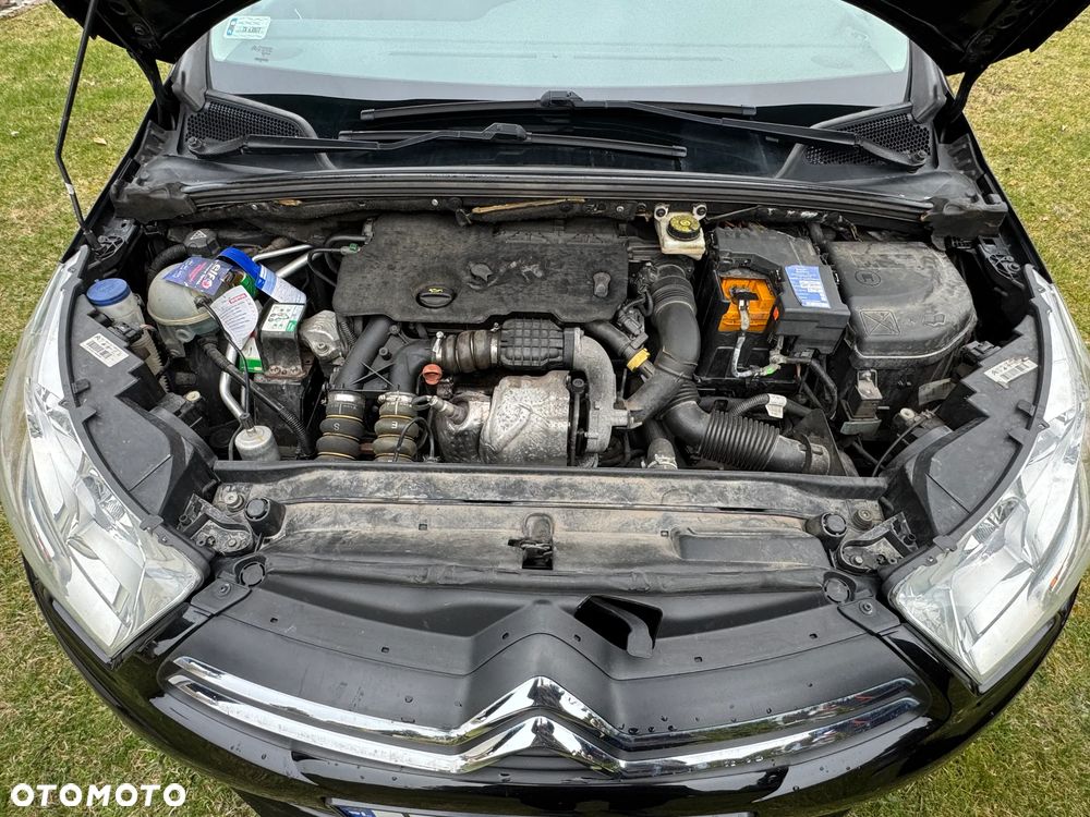 Citroën C4 1.6 HDi Magic - 12