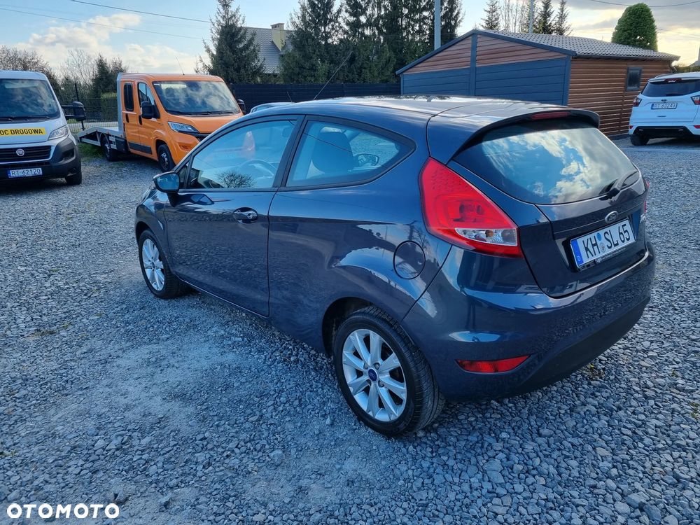 Ford Fiesta 1.25 Champions Edition - 4