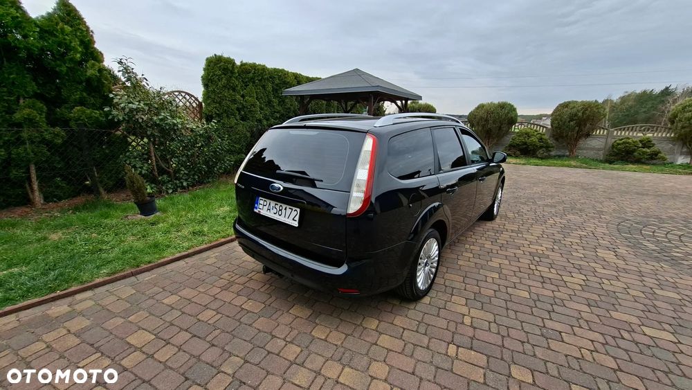 Ford Focus 2.0 16V Titanium - 7