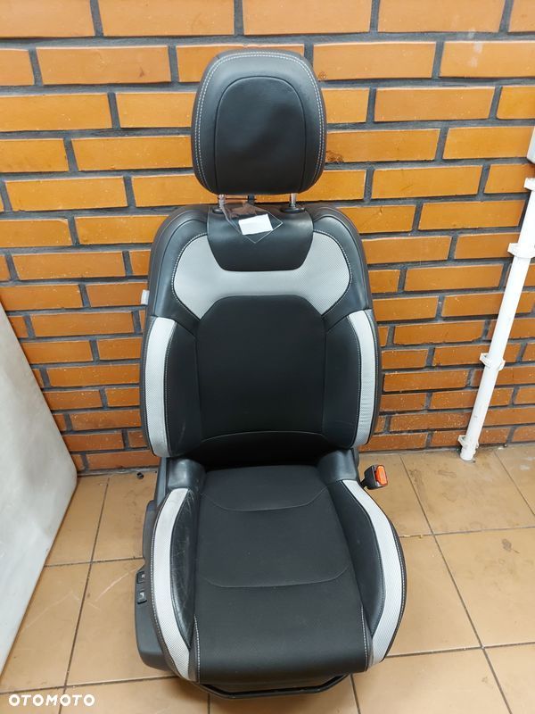 CITROEN DS4 I 1 FOTEL PASAŻERA PRAWY PRZÓD PRZEDNI PÓŁSKÓRA - 1