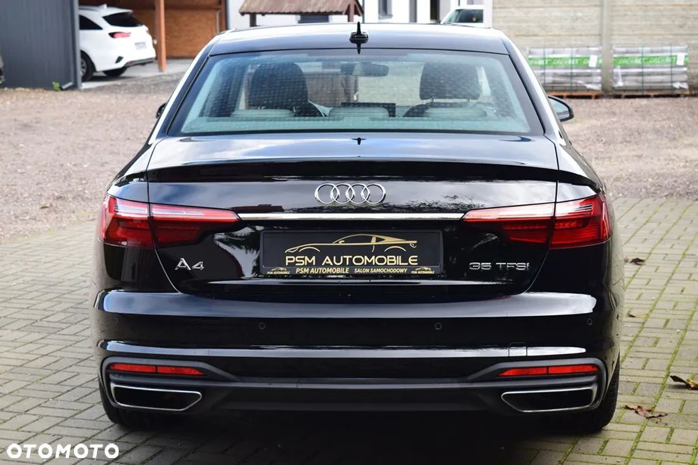 Audi A4 Limousine - 11