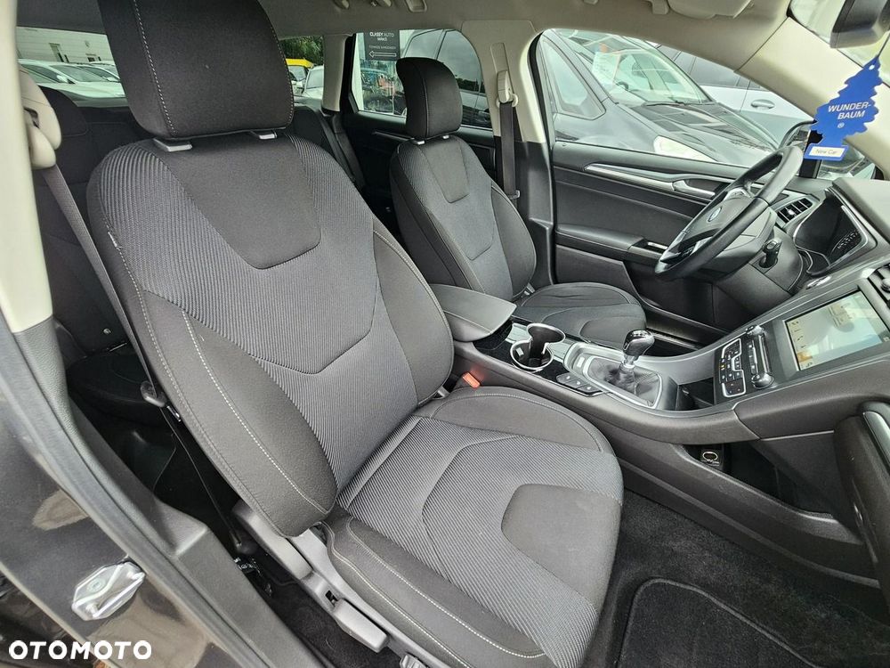Ford Mondeo - 10