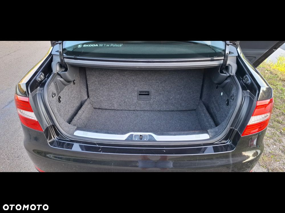 Skoda Superb 2.0 TDI Ambition - 23