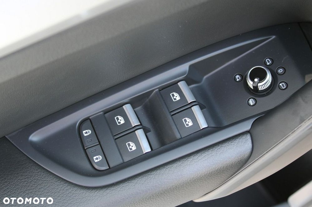 Audi Q5 Sportback - 24