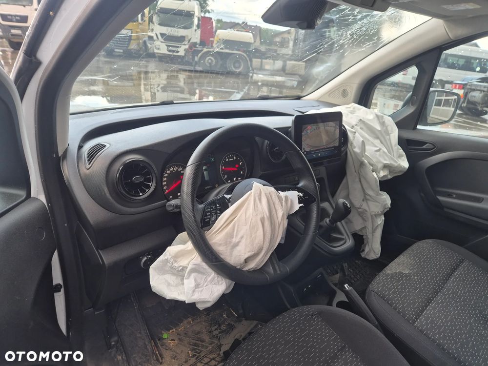 Mercedes-Benz Citan - 12