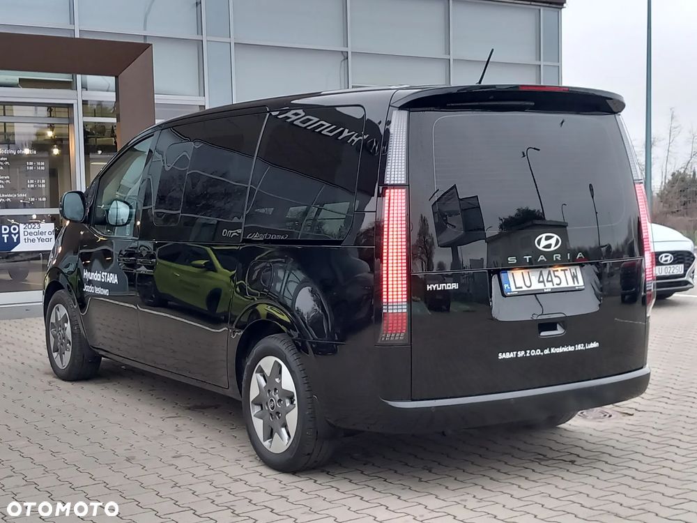 Hyundai Staria 1.6 T-GDI HEV Smart VIP - 7