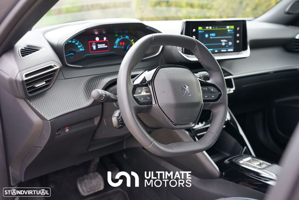 Peugeot e-2008 50 kWh Allure - 6