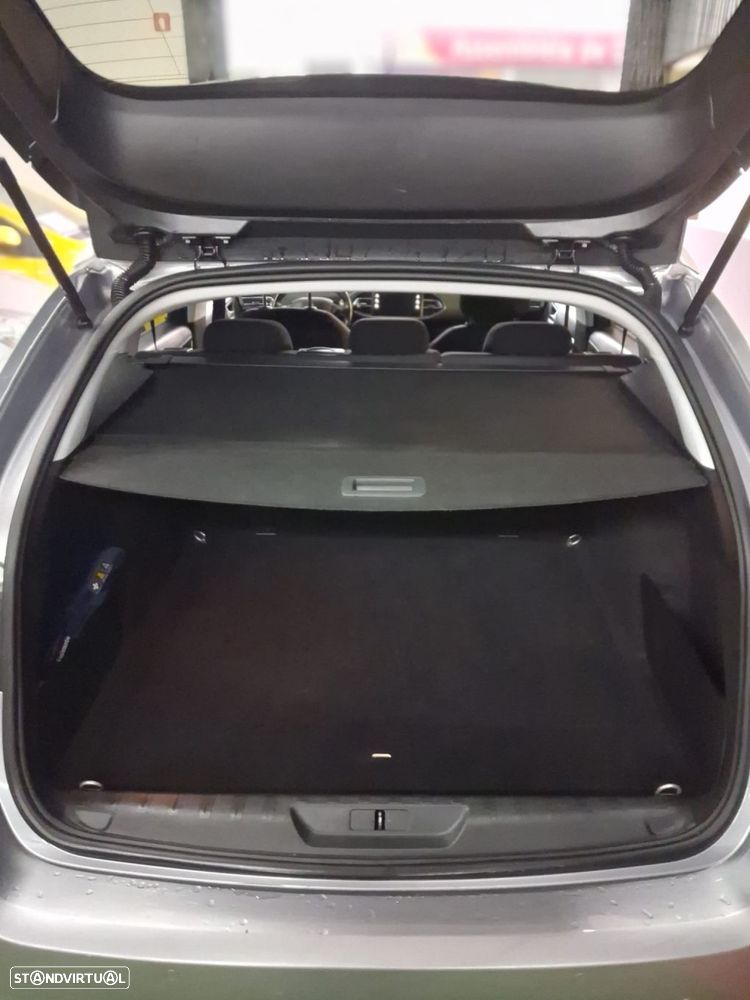 Peugeot 308 SW 1.2 PureTech Style - 7