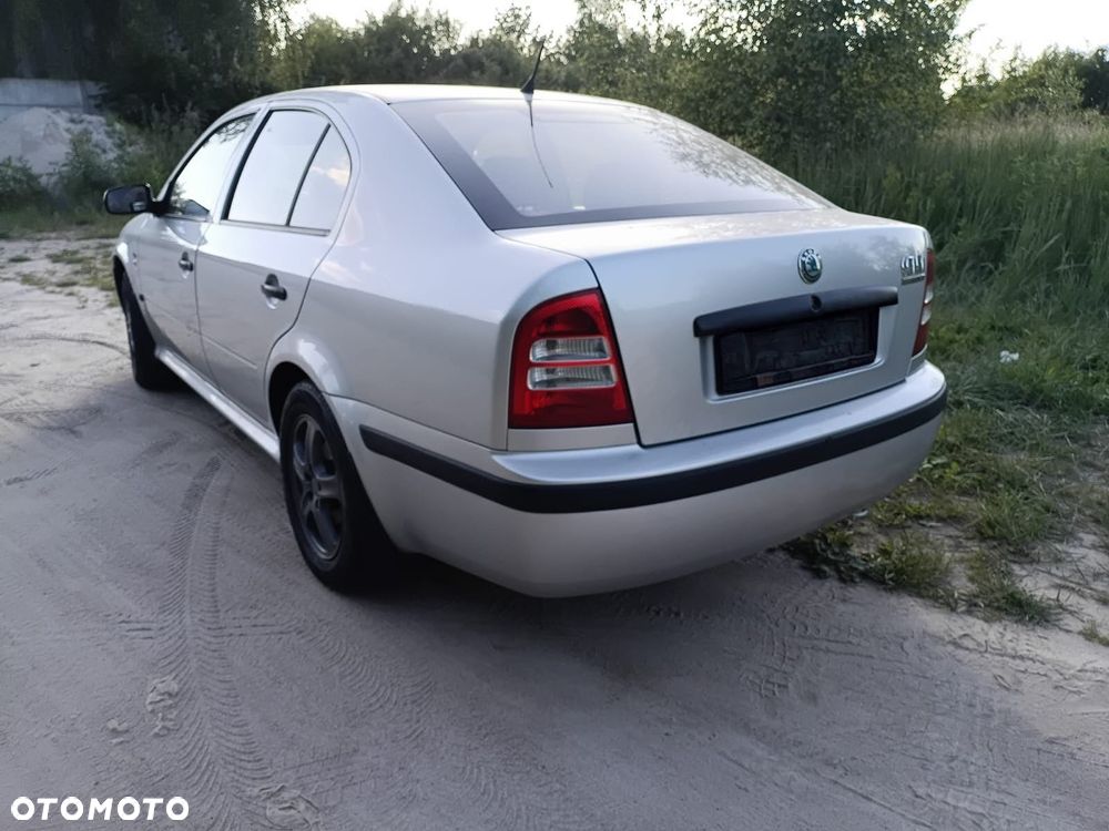 Skoda Octavia - 8