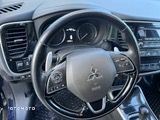 Mitsubishi Outlander 2.0 Intense 4WD CVT - 12