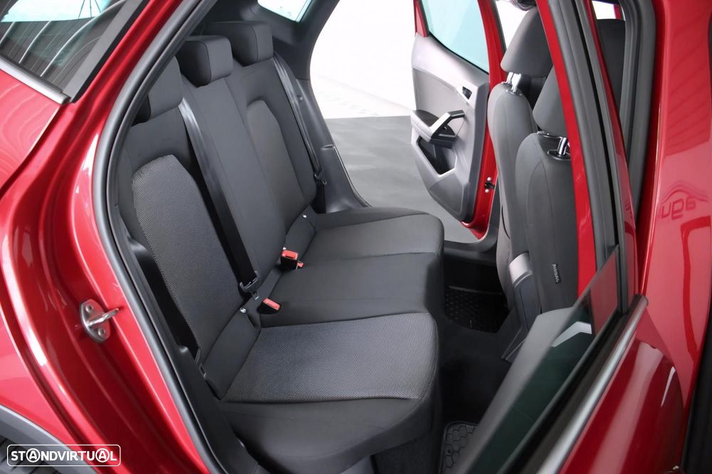 SEAT Arona 1.0 TSI Xcellence DSG - 13