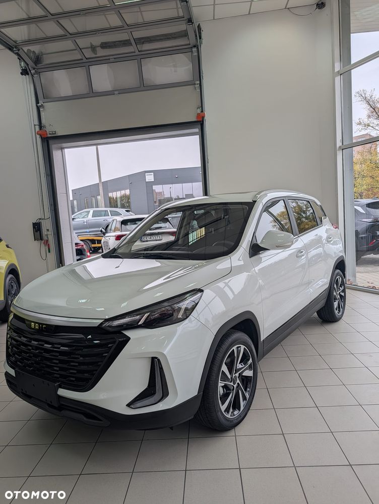 BAIC 3 1.5T Luxury - 1