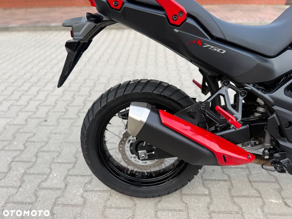 Honda Transalp - 10