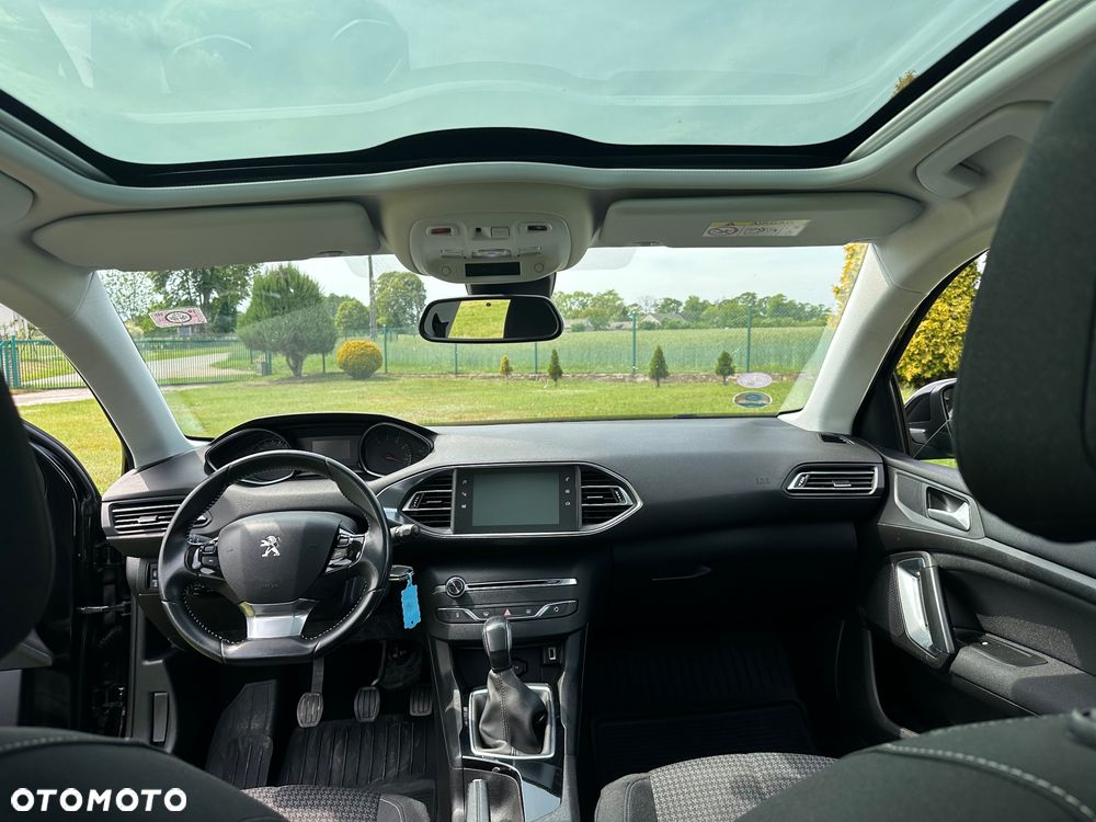 Peugeot 308 PureTech 110 Stop & Start Style - 11