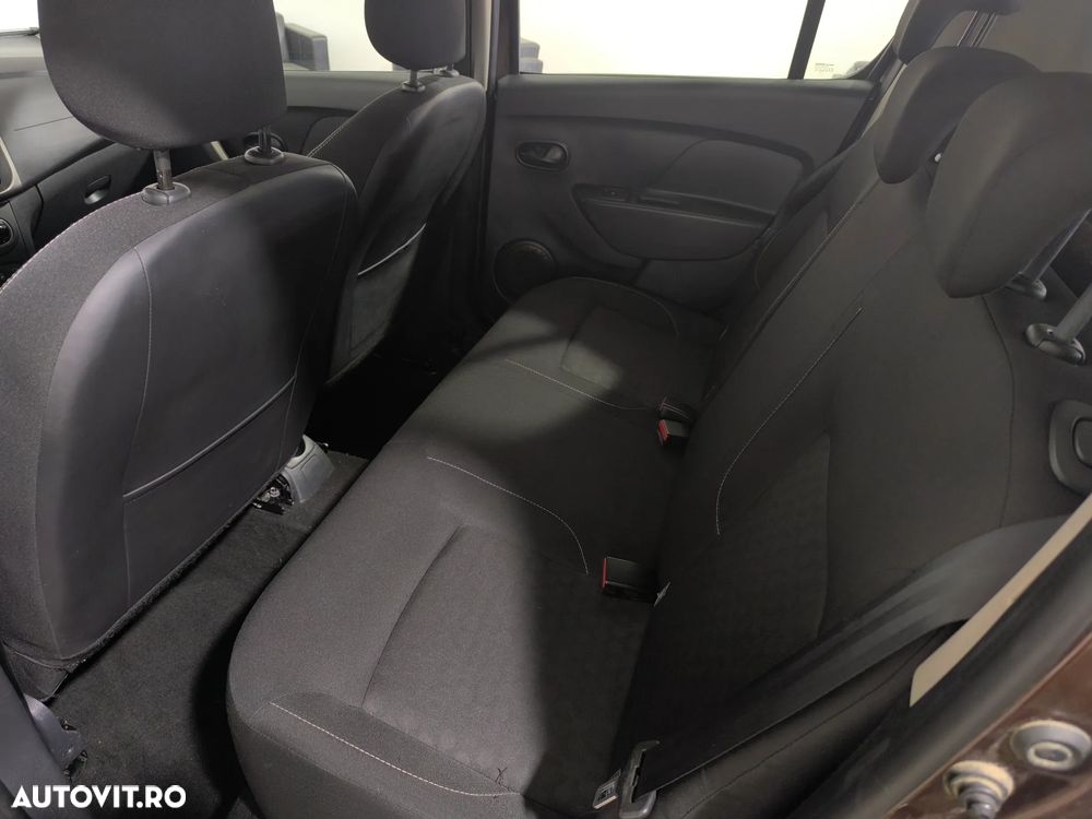 Dacia Sandero - 7