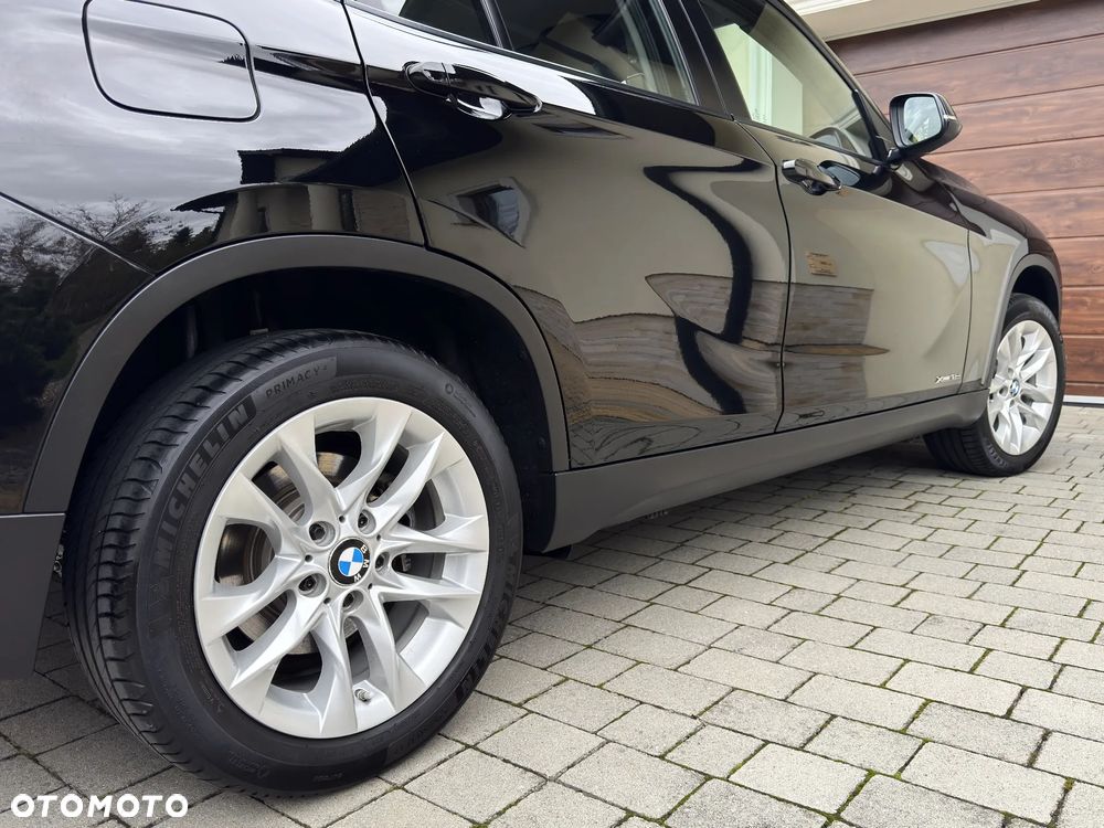 BMW X1 xDrive18d - 11