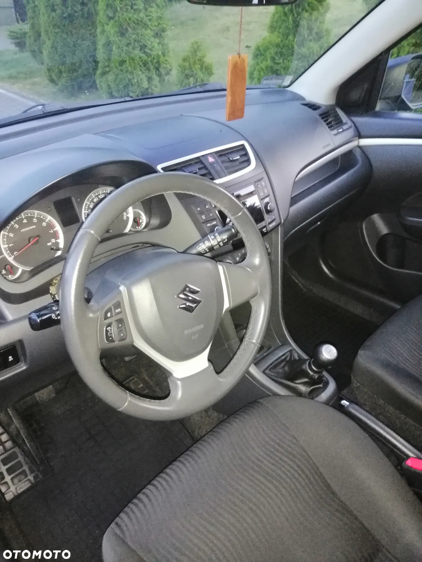 Suzuki Swift - 7