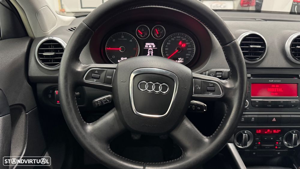 Audi A3 Sportback 1.6 TDI Sport - 24