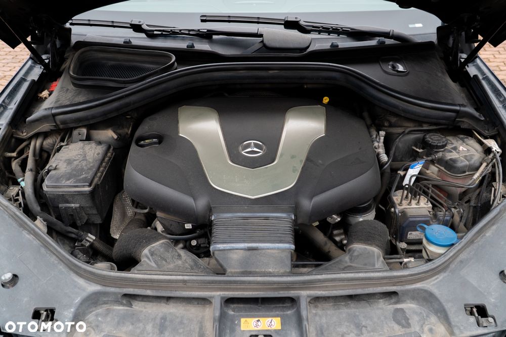 Mercedes-Benz GLE 350 d 4-Matic - 28