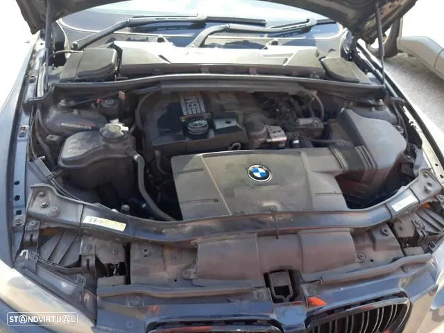 .BMW E92 320i Coupe Pack M N43B20 Para Peças - 7