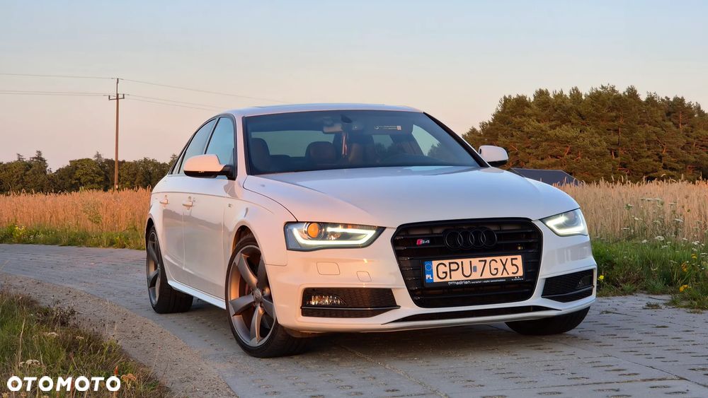 Audi S4 Limousine - 1