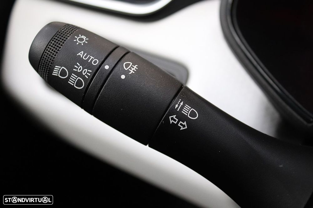 Renault Clio 1.0 TCe Evolution - 17