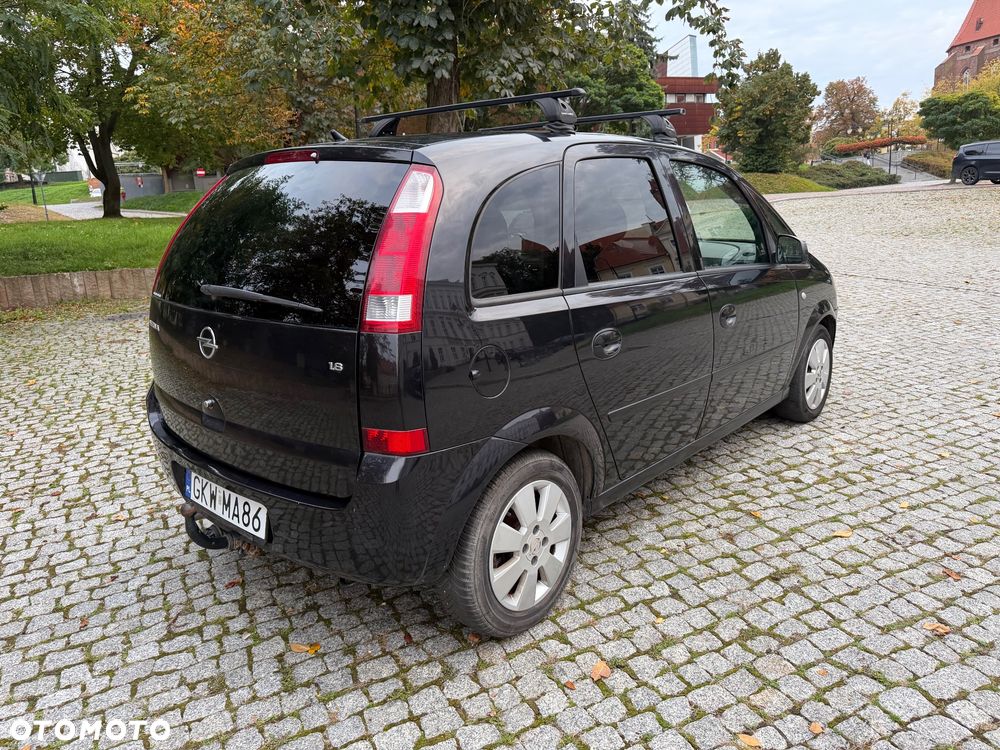 Opel Meriva 1.8 16V Easytronic Cosmo - 4
