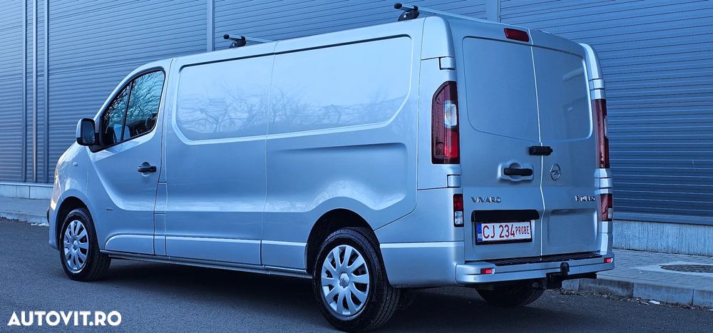 Opel Vivaro - 26