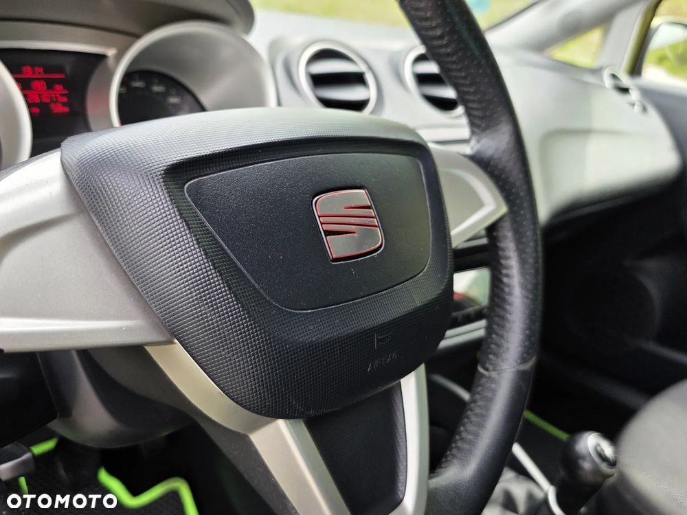 Seat Ibiza 1.6 16V Sport Edition - 14