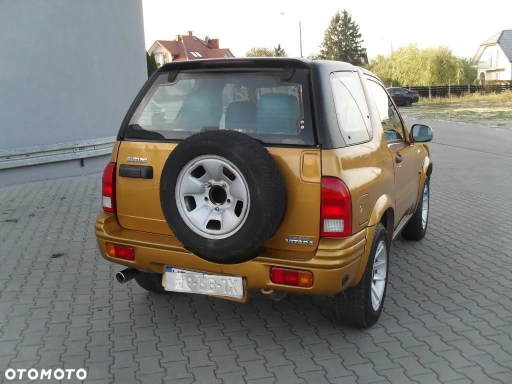 Suzuki Grand Vitara 2.0 - 32